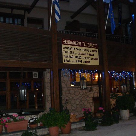 科齐亚卡斯酒店 Eláti 外观 照片